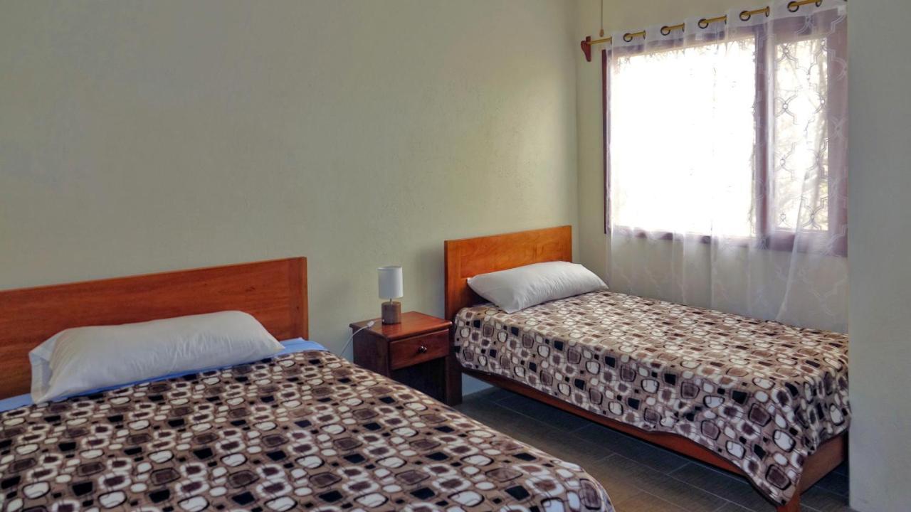 פוארטו בקריסו מורנו The Galeodan Suites מראה חיצוני תמונה
