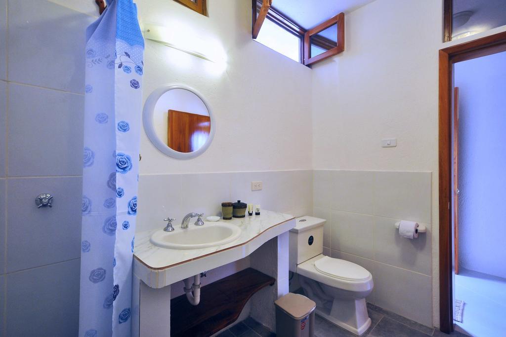 פוארטו בקריסו מורנו The Galeodan Suites מראה חיצוני תמונה