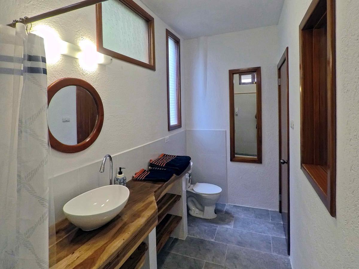 פוארטו בקריסו מורנו The Galeodan Suites מראה חיצוני תמונה